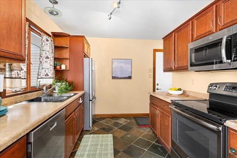 Tiny photo for 616 Maple Bend Dr, Duluth, MN 55811 (MLS # 6124022)
