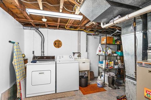 Tiny photo for 616 Maple Bend Dr, Duluth, MN 55811 (MLS # 6124022)