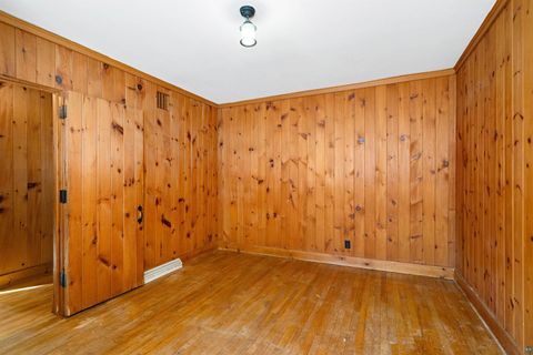 Tiny photo for 4437 Sunshine Lake Rd, Duluth, MN 55803 (MLS # 6124000)