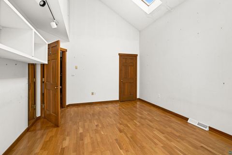 Tiny photo for 4437 Sunshine Lake Rd, Duluth, MN 55803 (MLS # 6124000)