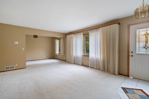 Tiny photo for 2010 Norton Rd, Duluth, MN 55803 (MLS # 6128291)