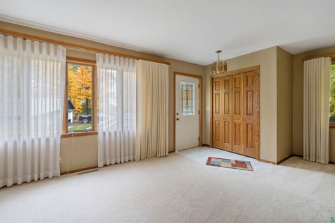 Tiny photo for 2010 Norton Rd, Duluth, MN 55803 (MLS # 6128291)