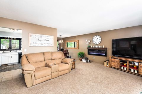 Tiny photo for 2401 W 23rd St, Duluth, MN 55811 (MLS # 6125880)