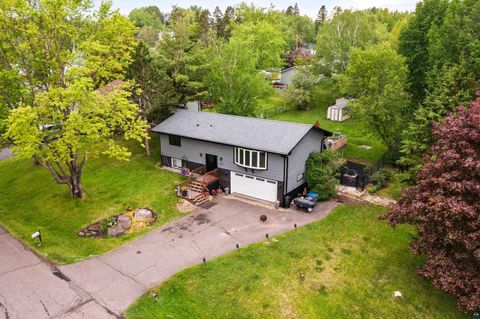 Tiny photo for 2401 W 23rd St, Duluth, MN 55811 (MLS # 6125880)