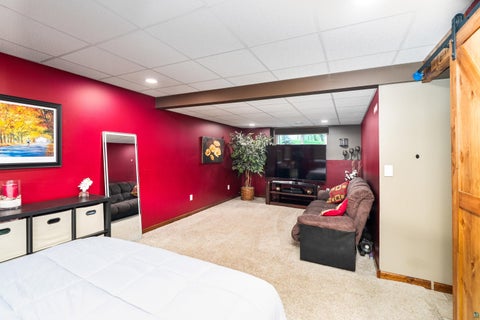 Tiny photo for 2401 W 23rd St, Duluth, MN 55811 (MLS # 6125880)