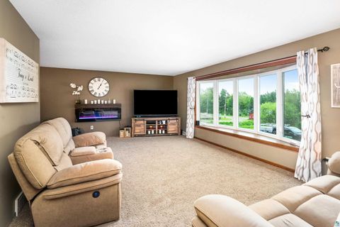 Tiny photo for 2401 W 23rd St, Duluth, MN 55811 (MLS # 6125880)