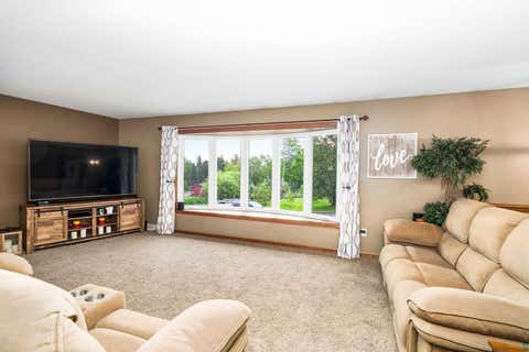 Tiny photo for 2401 W 23rd St, Duluth, MN 55811 (MLS # 6125880)