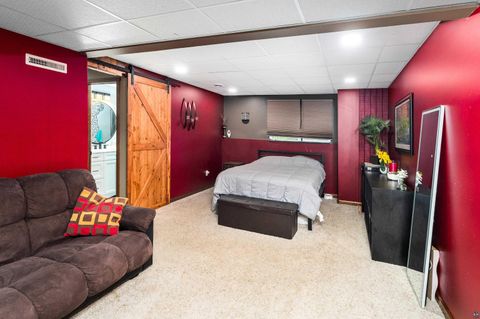 Tiny photo for 2401 W 23rd St, Duluth, MN 55811 (MLS # 6125880)