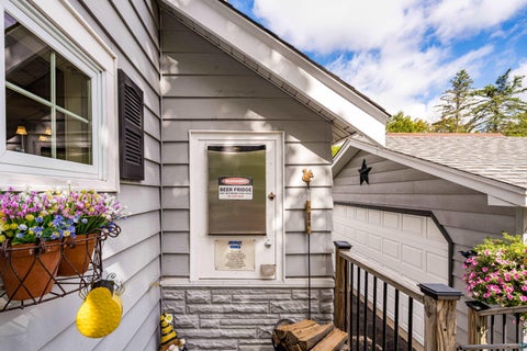 Tiny photo for 202 St. Paul Ave, Duluth, MN 55803 (MLS # 6127987)