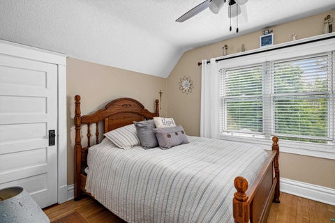Tiny photo for 202 St. Paul Ave, Duluth, MN 55803 (MLS # 6127987)