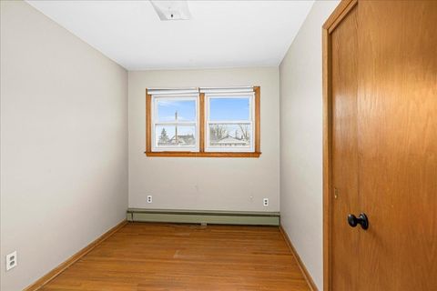 Tiny photo for 210 W Kent Rd, Duluth, MN 55812 (MLS # 6123410)