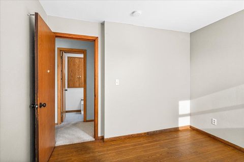 Tiny photo for 210 W Kent Rd, Duluth, MN 55812 (MLS # 6123410)