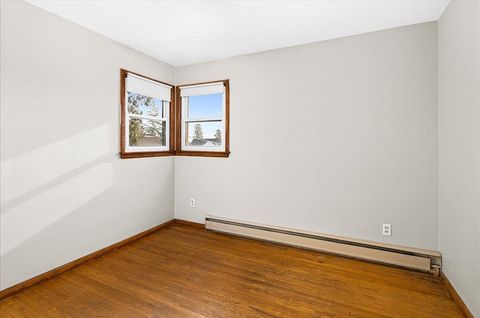 Tiny photo for 210 W Kent Rd, Duluth, MN 55812 (MLS # 6123410)