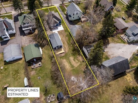 Tiny photo for 219 E Anoka St, Duluth, MN 55803 (MLS # 6125178)