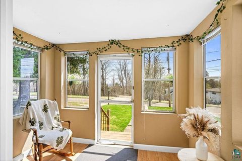 Tiny photo for 219 E Anoka St, Duluth, MN 55803 (MLS # 6125178)