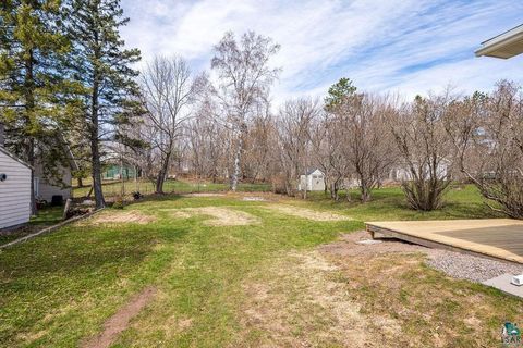 Tiny photo for 219 E Anoka St, Duluth, MN 55803 (MLS # 6125178)