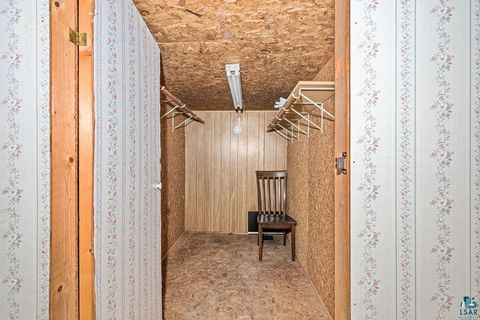 Tiny photo for 219 E Anoka St, Duluth, MN 55803 (MLS # 6125178)
