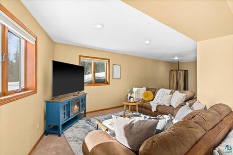 Tiny photo for 960 Deerview Ln, Two Harbors, MN 55616 (MLS # 6123792)