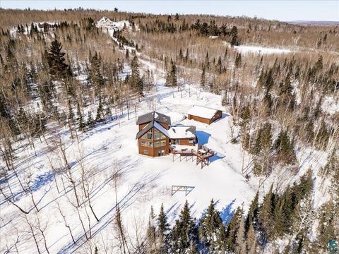 Tiny photo for 960 Deerview Ln, Two Harbors, MN 55616 (MLS # 6123792)