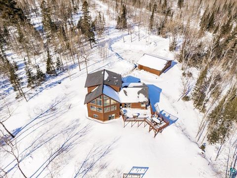 Tiny photo for 960 Deerview Ln, Two Harbors, MN 55616 (MLS # 6123792)