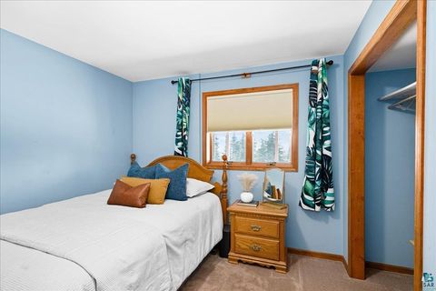 Tiny photo for 960 Deerview Ln, Two Harbors, MN 55616 (MLS # 6123792)