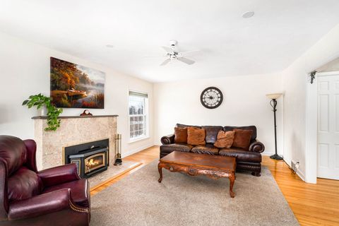 Tiny photo for 1705 Piedmont Ave, Duluth, MN 55811 (MLS # 6123550)