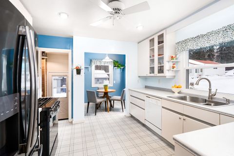 Tiny photo for 1705 Piedmont Ave, Duluth, MN 55811 (MLS # 6123550)