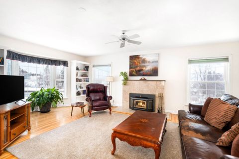 Tiny photo for 1705 Piedmont Ave, Duluth, MN 55811 (MLS # 6123550)