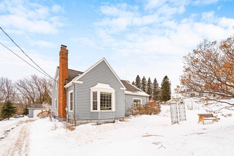 Tiny photo for 1705 Piedmont Ave, Duluth, MN 55811 (MLS # 6123550)