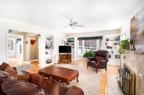 Tiny photo for 1705 Piedmont Ave, Duluth, MN 55811 (MLS # 6123550)