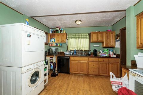 Tiny photo for 8 4th St, Proctor, MN 55810 (MLS # 6123599)