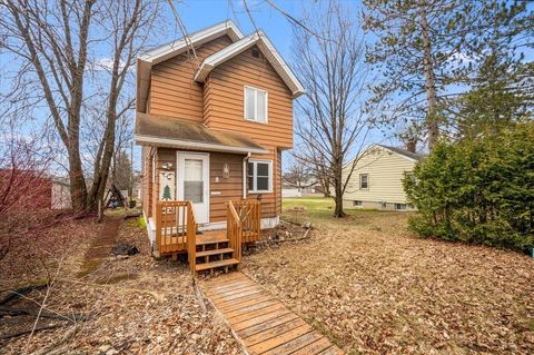 Tiny photo for 8 4th St, Proctor, MN 55810 (MLS # 6123599)