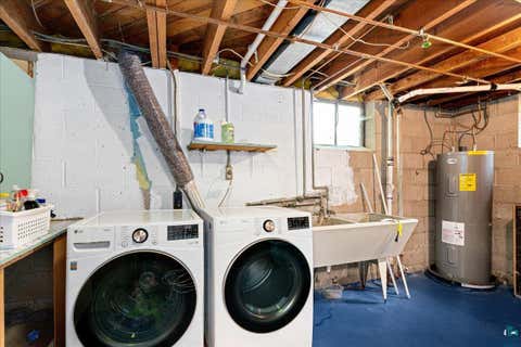 Tiny photo for 2412 Chambersburg Ave, Duluth, MN 55811 (MLS # 6127083)