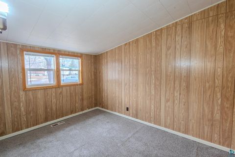 Tiny photo for 23 Bell Cr Cir, Silver Bay, MN 55614 (MLS # 6124558)
