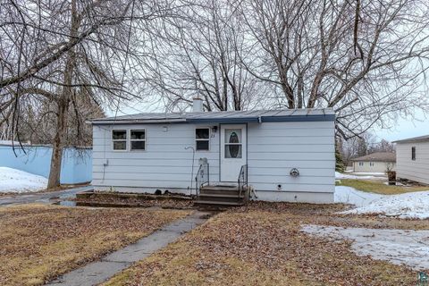 Tiny photo for 23 Bell Cr Cir, Silver Bay, MN 55614 (MLS # 6124558)