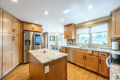 Tiny photo for 114 Highland Dr, Hibbing, MN 55746 (MLS # 6127560)