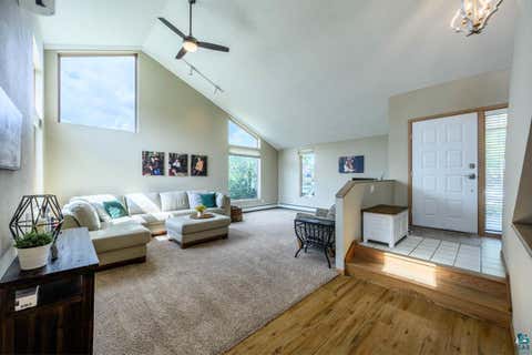 Tiny photo for 114 Highland Dr, Hibbing, MN 55746 (MLS # 6127560)