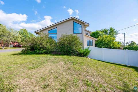 Tiny photo for 114 Highland Dr, Hibbing, MN 55746 (MLS # 6127560)