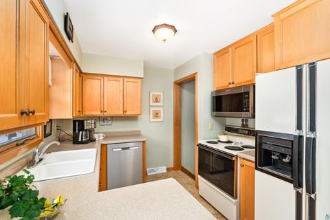 Tiny photo for 4803 Crosley Ave, Duluth, MN 55804 (MLS # 6124111)