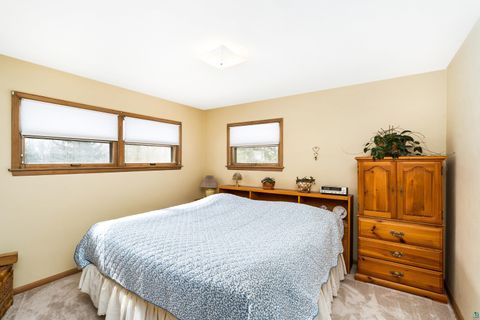 Tiny photo for 4803 Crosley Ave, Duluth, MN 55804 (MLS # 6124111)