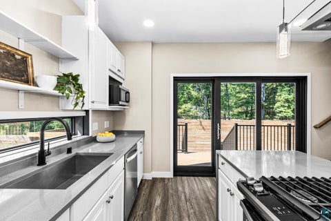 Tiny photo for 3629 London Rd #5, Duluth, MN 55804 (MLS # 6127449)