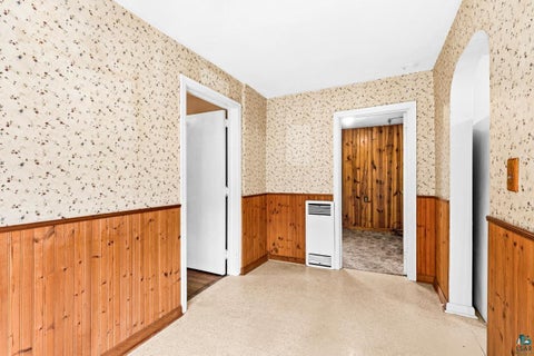 Tiny photo for 3915 Chambersburg Ave, Duluth, MN 55811 (MLS # 6127256)