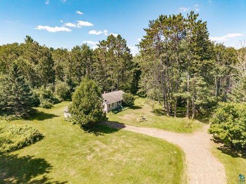 Photo of 3915 Chambersburg Ave, Duluth, MN 55811 (MLS # 6127256)