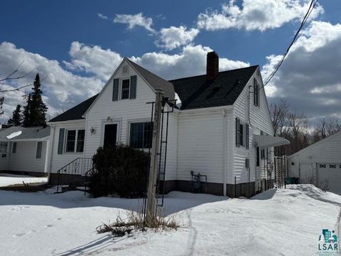 Photo of 2509 Springvale Rd, Duluth, MN 55811 (MLS # 6124473)