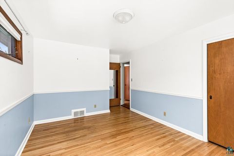 Tiny photo for 529 Valley Dr, Duluth, MN 55804 (MLS # 6125445)