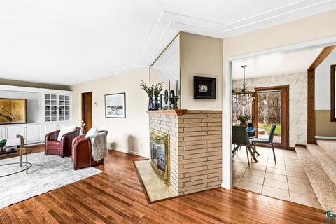 Tiny photo for 529 Valley Dr, Duluth, MN 55804 (MLS # 6125445)
