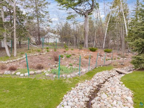 Tiny photo for 529 Valley Dr, Duluth, MN 55804 (MLS # 6125445)