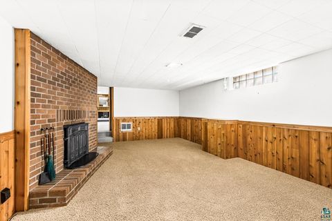 Tiny photo for 529 Valley Dr, Duluth, MN 55804 (MLS # 6125445)