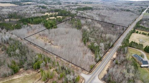 Photo of XXXX N Tischer Rd, Duluth, MN 55803 (MLS # 6123180)