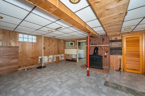 Tiny photo for 330 N 46th Ave W, Duluth, MN 55807 (MLS # 6122790)